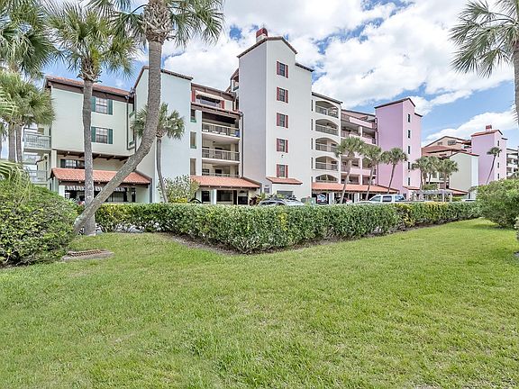 4th image of 633 Marina Point Dr #6330