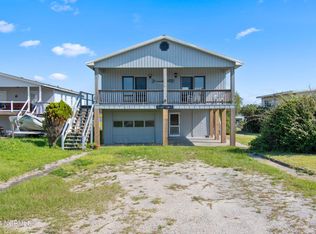 5112 W Beach Dr, Oak Island, NC 28465
