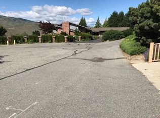 326 Sunnyslope Heights Rd, Wenatchee, WA 98801