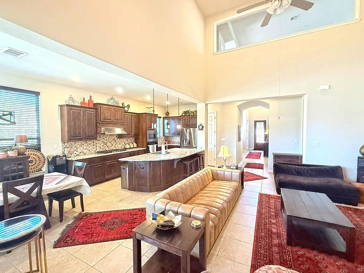 Building Photo - 100 Orvieto Cv