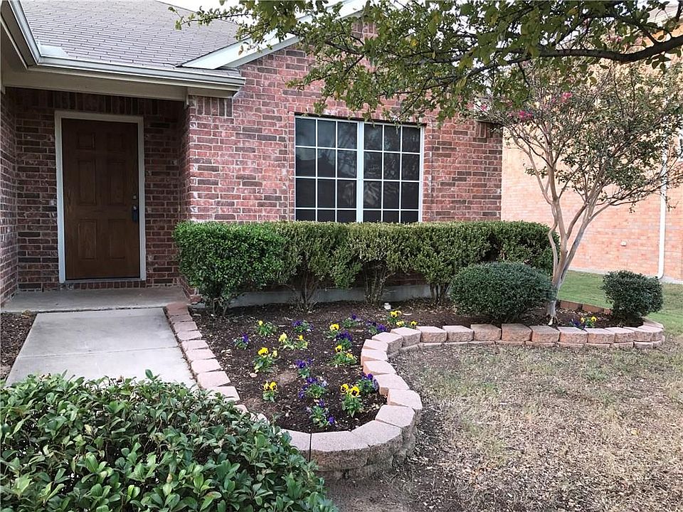 1st image of 205 Foreston Dr