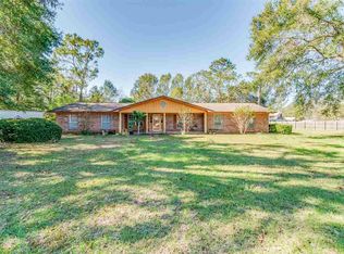4841 Longleaf Dr, Pace, FL 32571