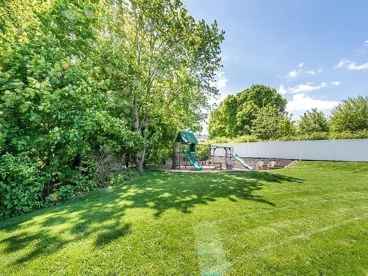 11 Crestview Rd #11 — Photo 27