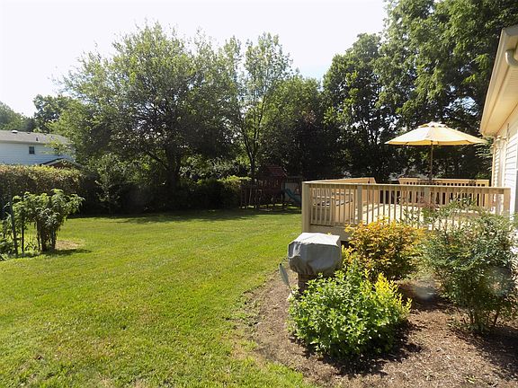 5th image of 120 Shetland Ln