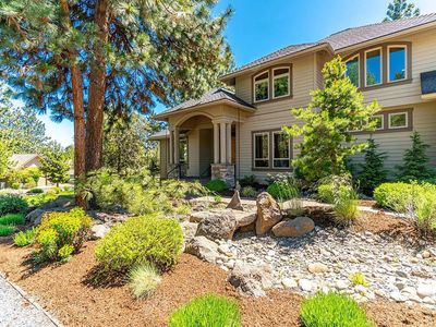 2939 NW Fairway Heights Dr, Bend, OR, 97703