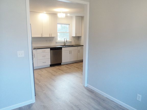 Dining Room to Kitchen