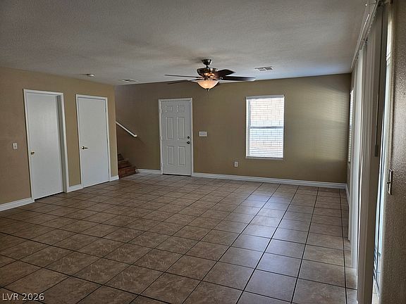 5th image of 6164 Daisy Lee Ave #1050