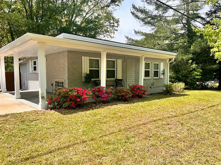 1312 Pine Valley Rd — Photo 9