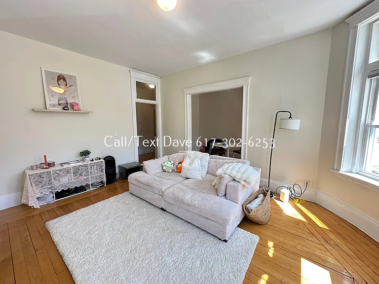1822 Beacon St #1 — Photo 13