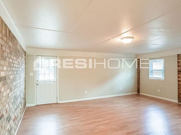 4th image of 6216 Pebble Dr