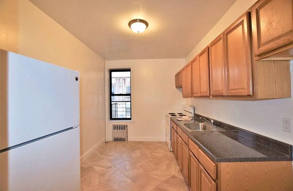 1 bed, 1.0 bath, $1,800 — Photo 1