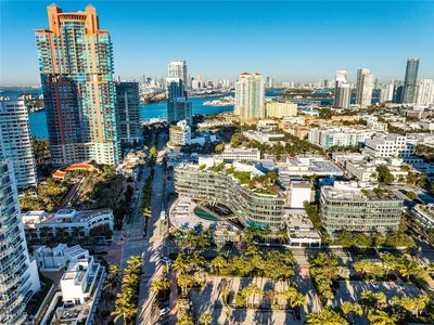 1 Collins Ave #PENTHOUSE 705, Miami Beach, FL, 33139