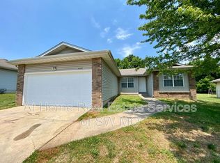 4129 W Madison St, Springfield, MO 65802