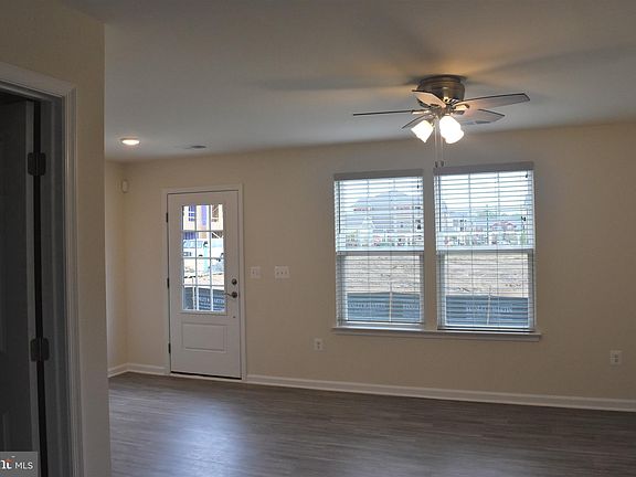 2nd image of 1824 Sag Harbor Ln