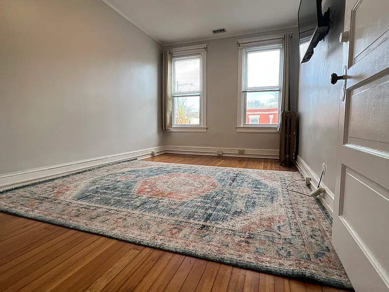 3232 Warder St NW — Photo 13