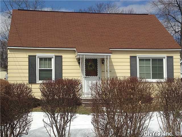 2nd image of 114 Richfield Blvd
