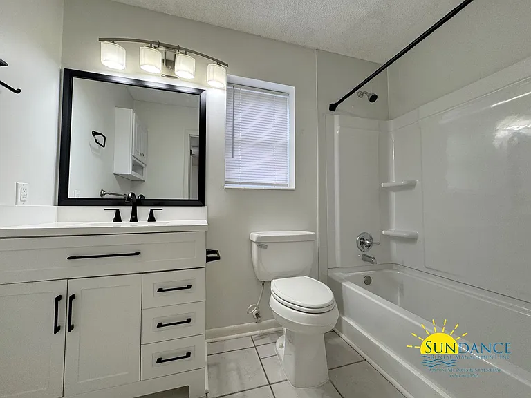 1501 Royal Palm Dr — Photo 15