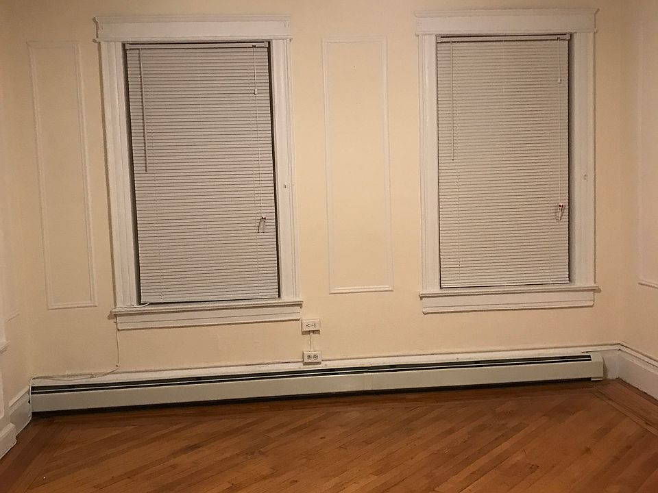 2nd image of 66 Romaine Ave APT 3