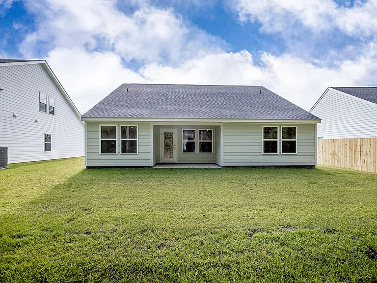 3711 Olivia Dr — Photo 72
