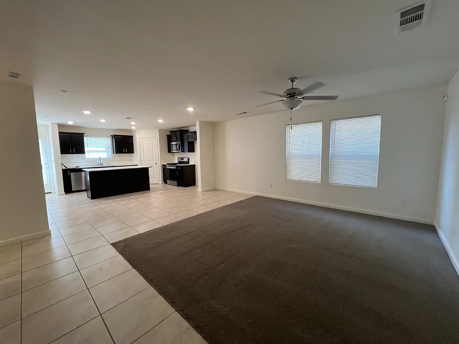 3 bed, 2.0 bath, 1353 sqft, $2,250 — Photo 2