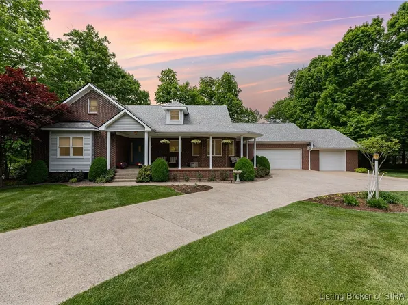 4019 Rustic Hills Court, Floyds Knobs, IN 47119