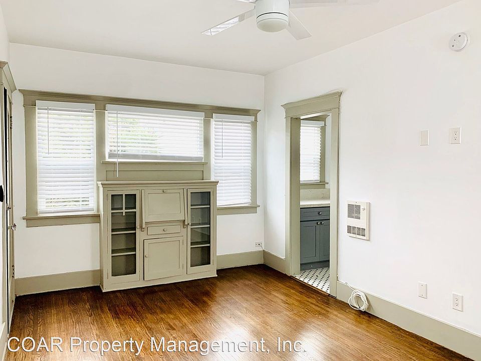 1st image of 1912 E 2nd St #8