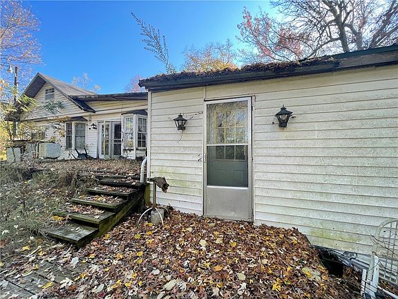 4th image of 1450 Madison St #8190