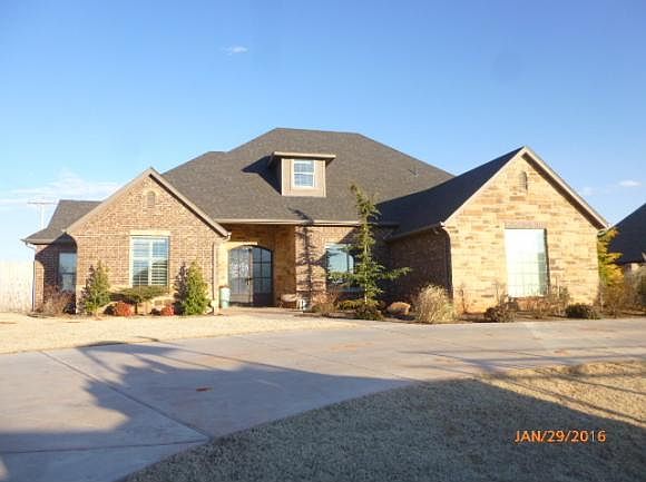 2nd image of 1212 Bluestem Dr