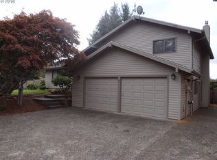 856 Golden Rod Ct, Reedsport, OR 97467