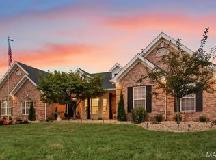 651 Clifden Dr, Weldon Spring, MO 63304