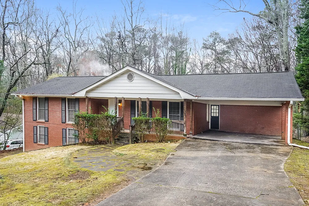 5 bed, 2.0 bath, 1451 sqft, $1,875 — Photo 4