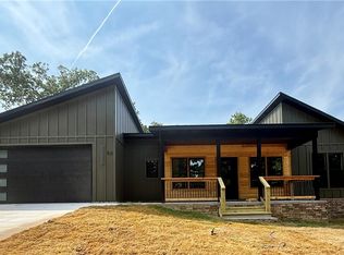 53 Berkshire Dr, Bella Vista, AR 72714