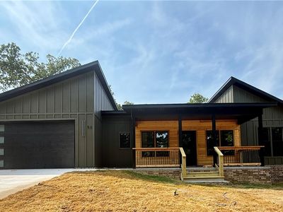 53 Berkshire Dr, Bella Vista, AR, 72714