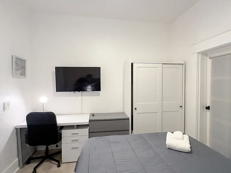 1343 C St #9B — Photo 11