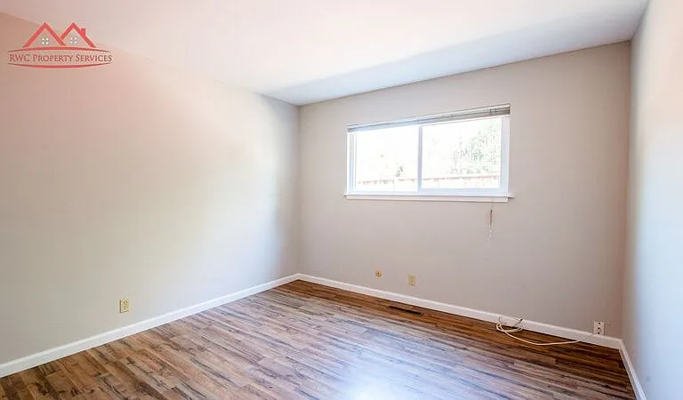 5160 Westdale Dr #2 — Photo 6