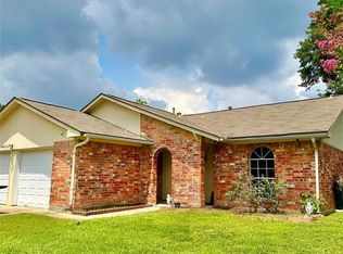 6903 Soledad Dr, Houston, TX 77083