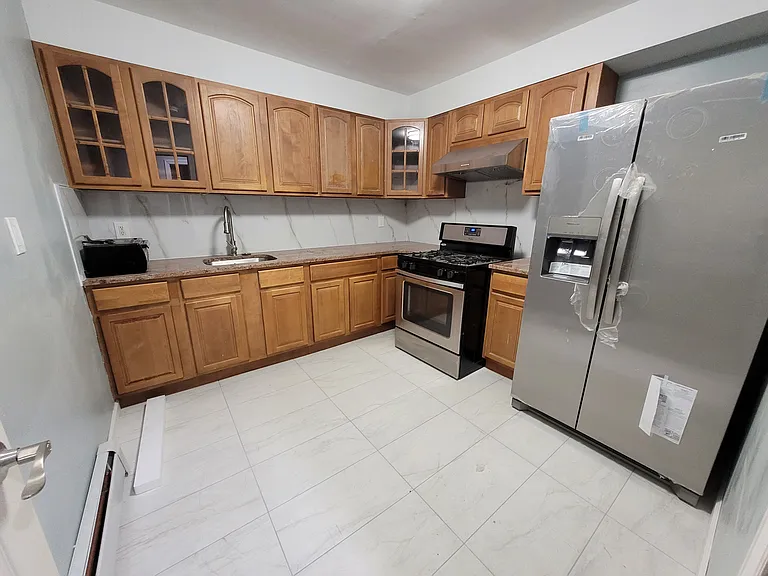 218 Allen Ave — Photo 19