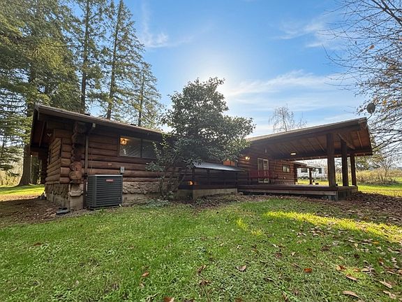 2nd image of 30365 NE Trails End Ln