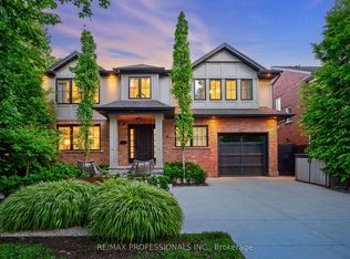 9 Bernice Ave, Toronto, ON M8Y 1Z5