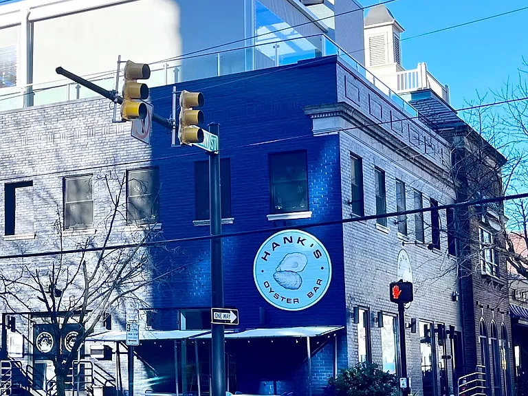 Hank's Oyster Bar with Rooftop - one block away