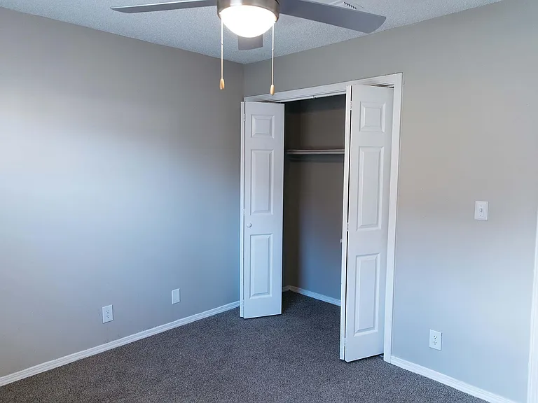 Summerfield Apartments — Photo 10