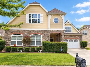 8100 Soaring Eagle Ln, Waxhaw, NC 28173
