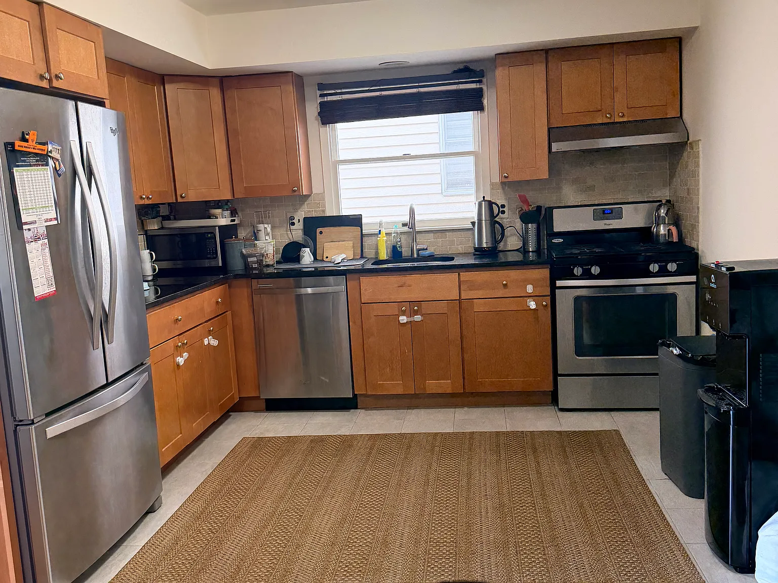 3 bed, 2.5 bath, $3,850 — Photo 2
