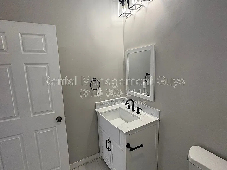 1500 W Broadway Ave #3 — Photo 11