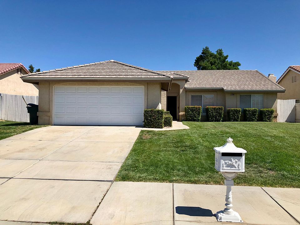 1st image of 12294 Honeybear Ln