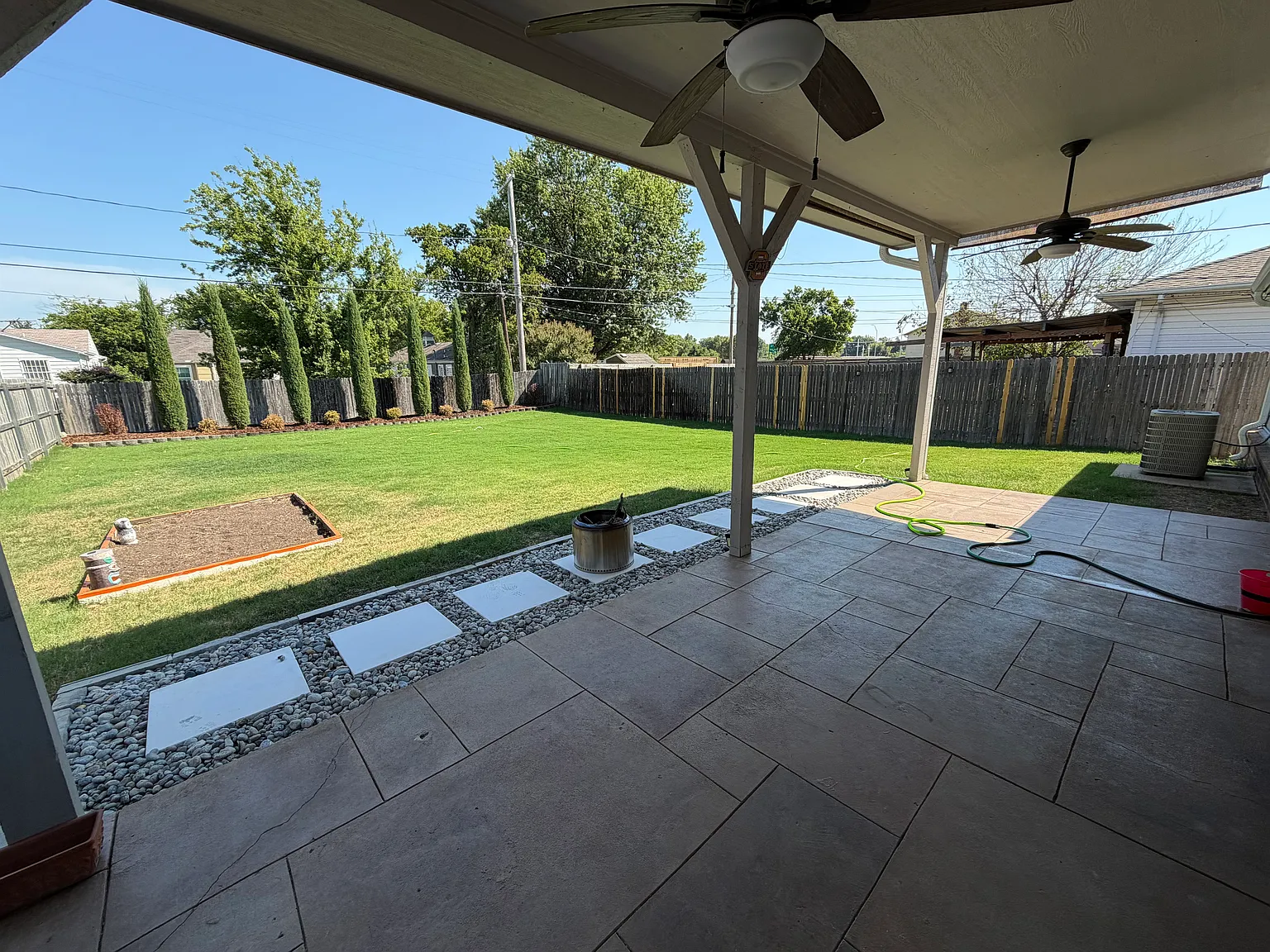 3 bed, 1709 sqft, $2,100 — Photo 2