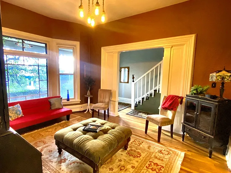 410 Maple St — Photo 16