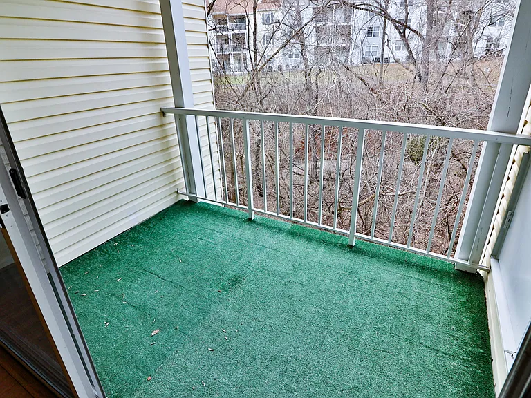 13 Pickering Ct #102 — Photo 19