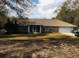 7428 Pine Lake Dr, Milton, FL 32570