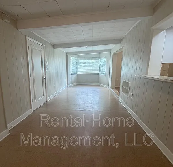 503 Shannon Rd — Photo 3